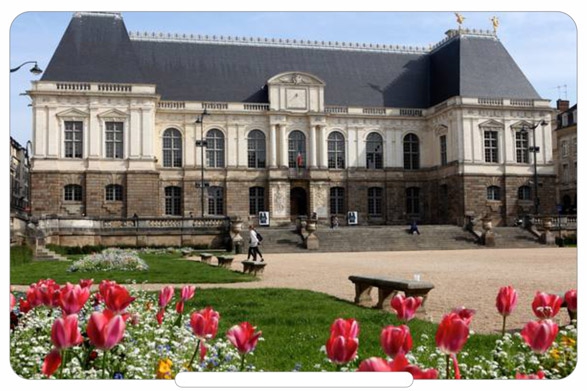 França - Prédio do Parlamento da Bretanha - Rennes